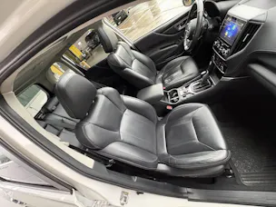 Subaru Forester Station 2.0i e-Boxer Luxury