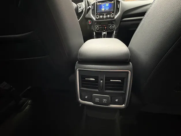 Subaru Forester Station 2.0i e-Boxer Luxury