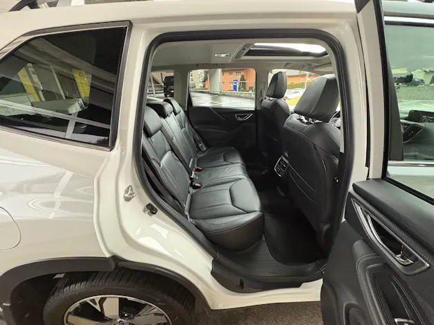 Subaru Forester Station 2.0i e-Boxer Luxury
