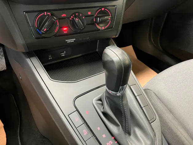 SEAT Ibiza 1.0 EcoTSI Reference DSG