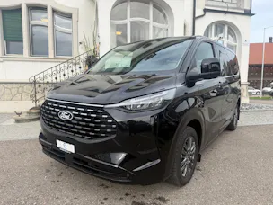 FORD Tourneo Bus 340 L1H1 PHEV Titanium