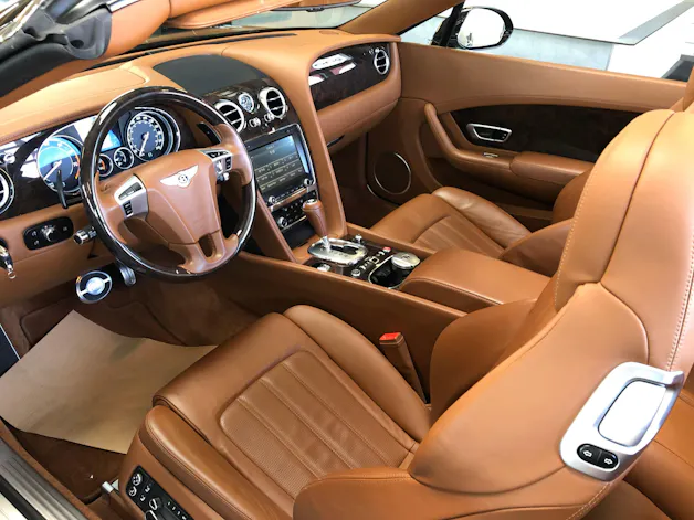 BENTLEY Continental GTC 4.0 V8