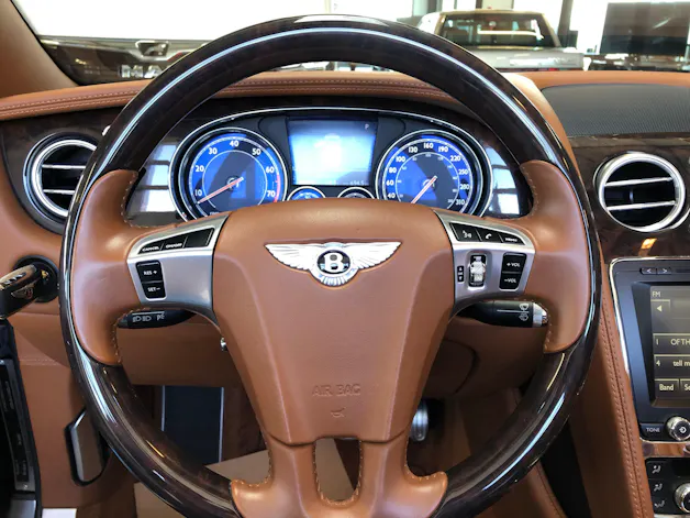 BENTLEY Continental GTC 4.0 V8