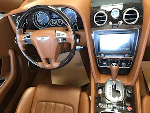 BENTLEY Continental GTC 4.0 V8
