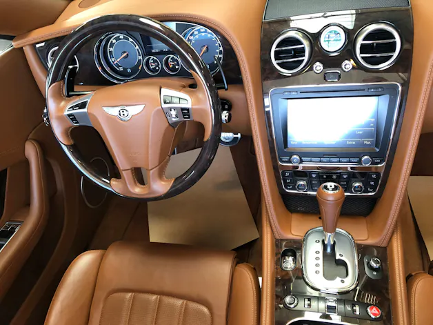BENTLEY Continental GTC 4.0 V8