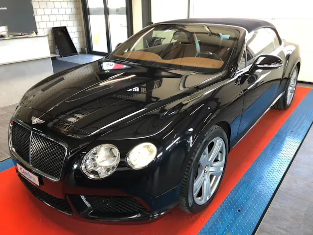 BENTLEY Continental GTC 4.0 V8