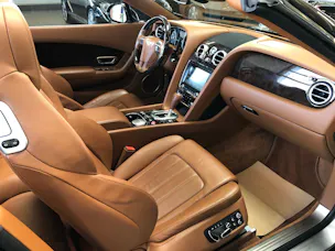 BENTLEY Continental GTC 4.0 V8