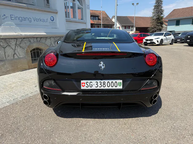 FERRARI California 4.3