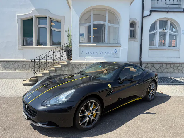 FERRARI California 4.3