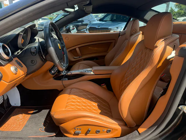 FERRARI California 4.3