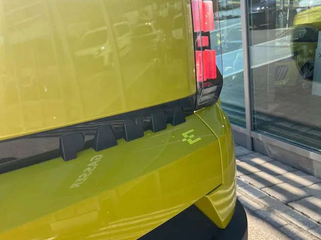 FIAT Grande Panda Elektro La Prima