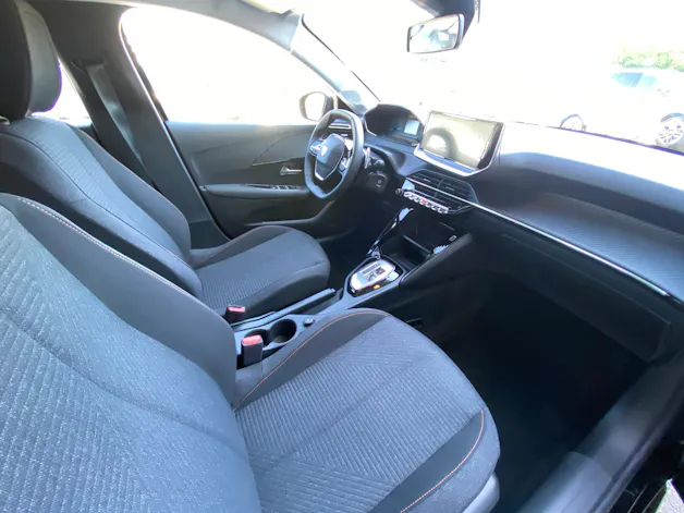 PEUGEOT 208 1.2 MHEV 110 Style