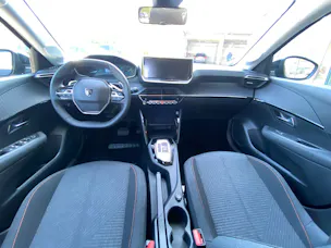 PEUGEOT 208 1.2 MHEV 110 Style