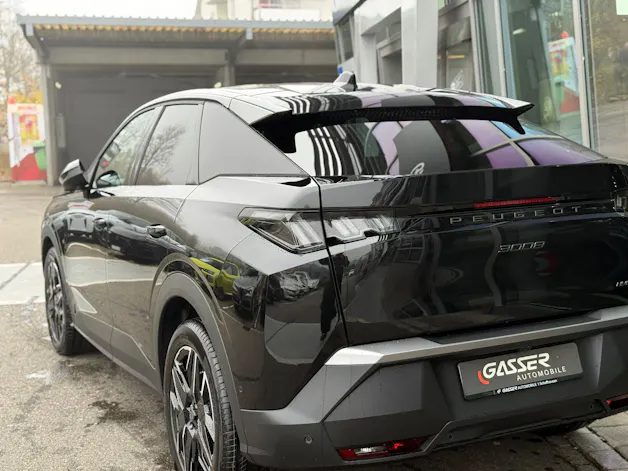 PEUGEOT 3008 145 e-DSC6 Hybrid Allure Premium