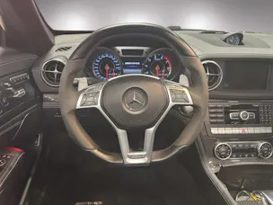 MERCEDES-BENZ SL 63 AMG Speedshift