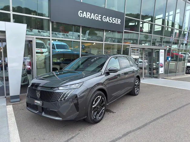PEUGEOT 5008 210 73kWh Allure Premium AWD