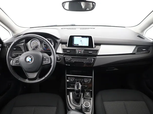 BMW 218i Active Tourer DKG