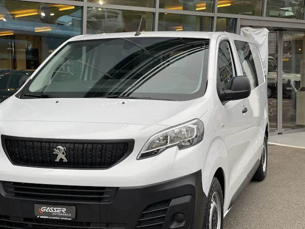 PEUGEOT Expert 50 KWh Premium Standard