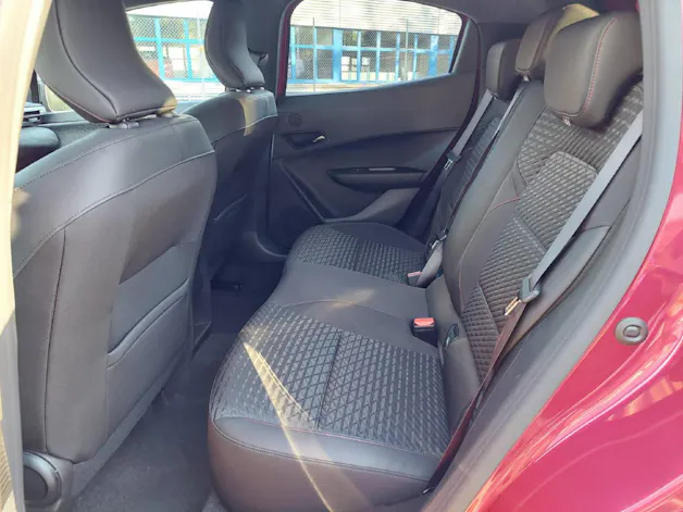 RENAULT Clio 1.8 E-Tech techno