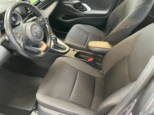 Toyota Yaris 1.5 Trend e-CVT HYBRID