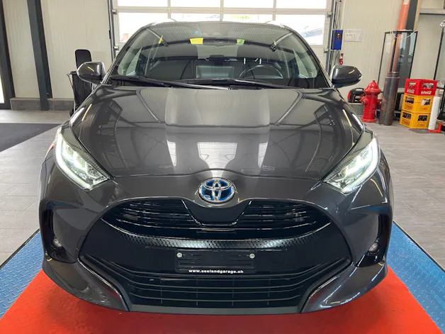 Toyota Yaris 1.5 Trend e-CVT HYBRID