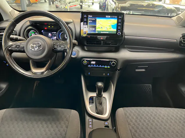 Toyota Yaris 1.5 Trend e-CVT HYBRID