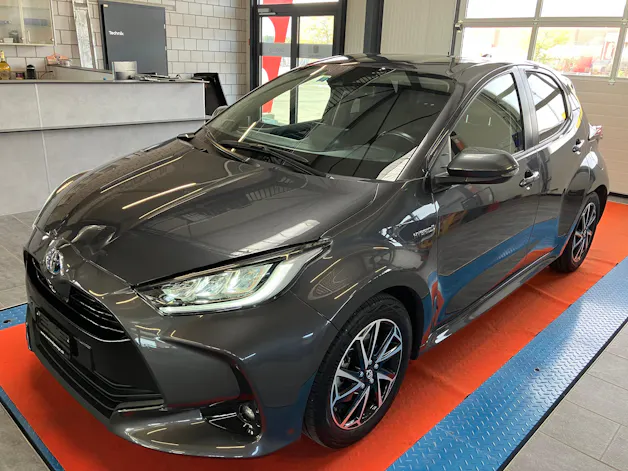 Toyota Yaris 1.5 Trend e-CVT HYBRID