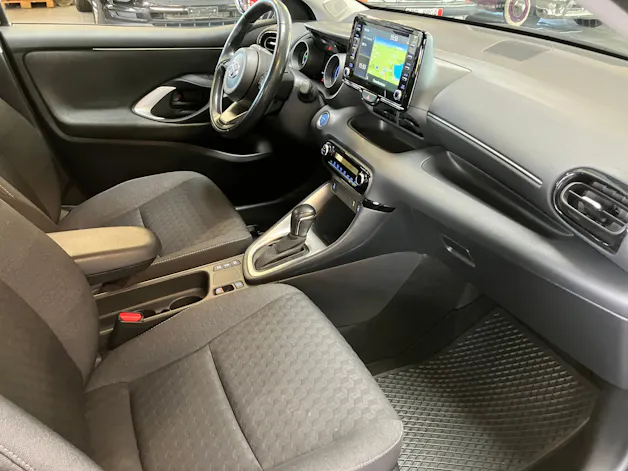 Toyota Yaris 1.5 Trend e-CVT HYBRID