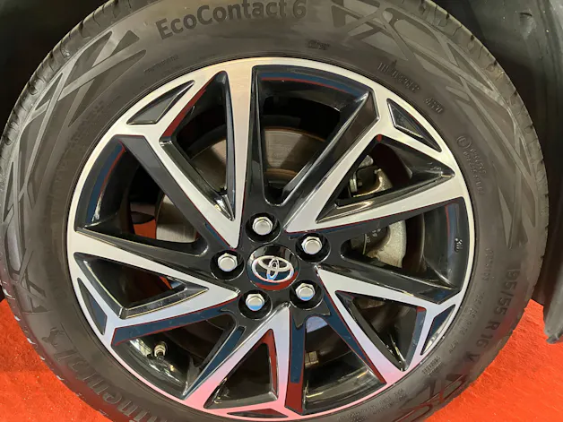 Toyota Yaris 1.5 Trend e-CVT HYBRID