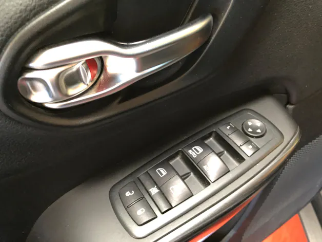 JEEP 2.4 Trailhawk AWD 9ATX