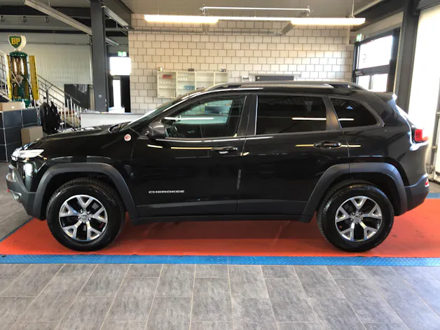 JEEP 2.4 Trailhawk AWD 9ATX