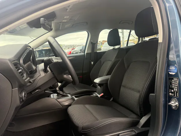 FORD Focus Station Wagon 1.0i EcoB Hybrid 155 Titanium