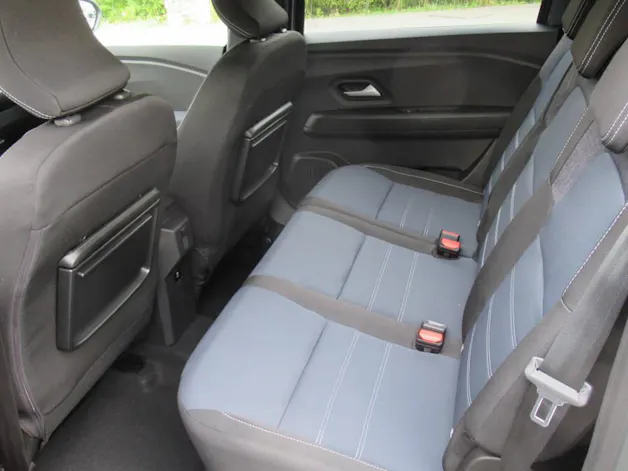 DACIA Jogger 1.8 Hybrid Journey 7P