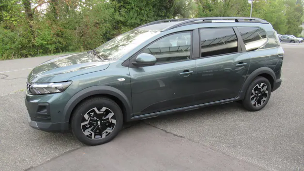 DACIA Jogger 1.8 Hybrid Journey 7P