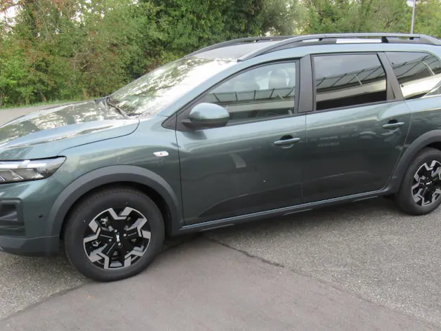 DACIA Jogger 1.8 Hybrid Journey 7P