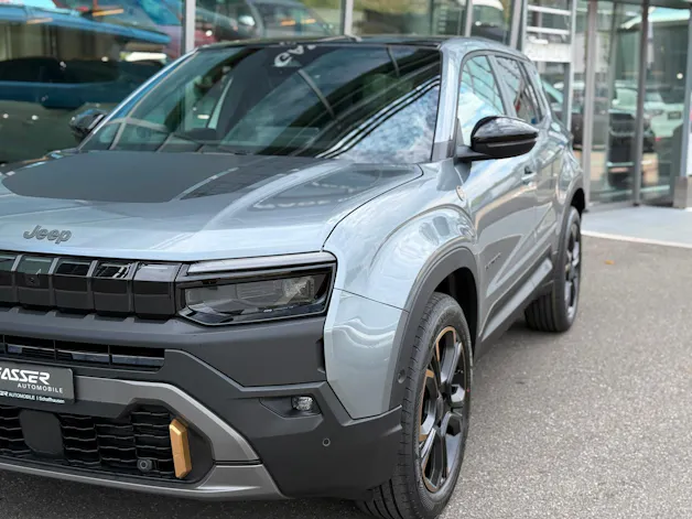 JEEP Avenger 1.2 MHEV 85th Anniversary 4xe PACK SKY