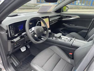 RENAULT Austral 1.2 E-Tech esprit Alpine 200