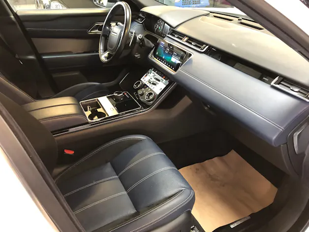 Land Rover Range Rover Velar R-Dynamic D 300 S Automatic