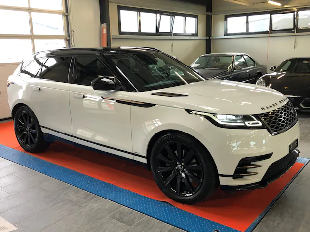 Land Rover Range Rover Velar R-Dynamic D 300 S Automatic