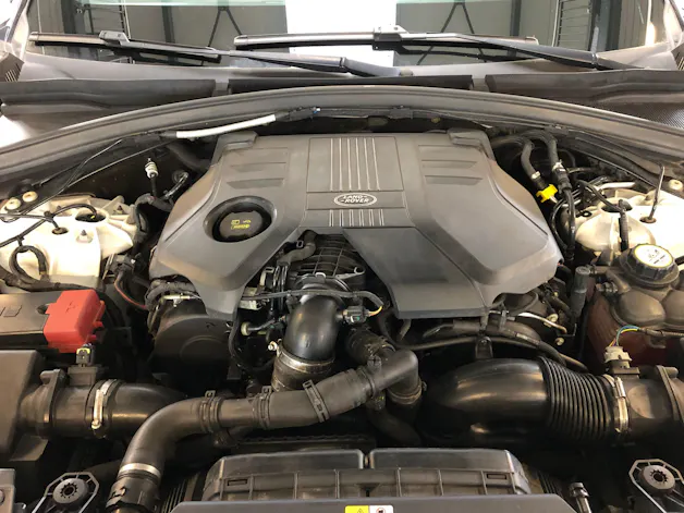 Land Rover Range Rover Velar R-Dynamic D 300 S Automatic