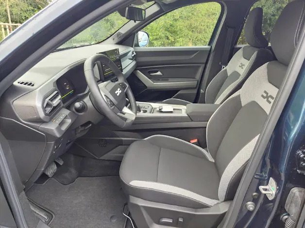 DACIA Bigster 1.8 Hybrid Journey
