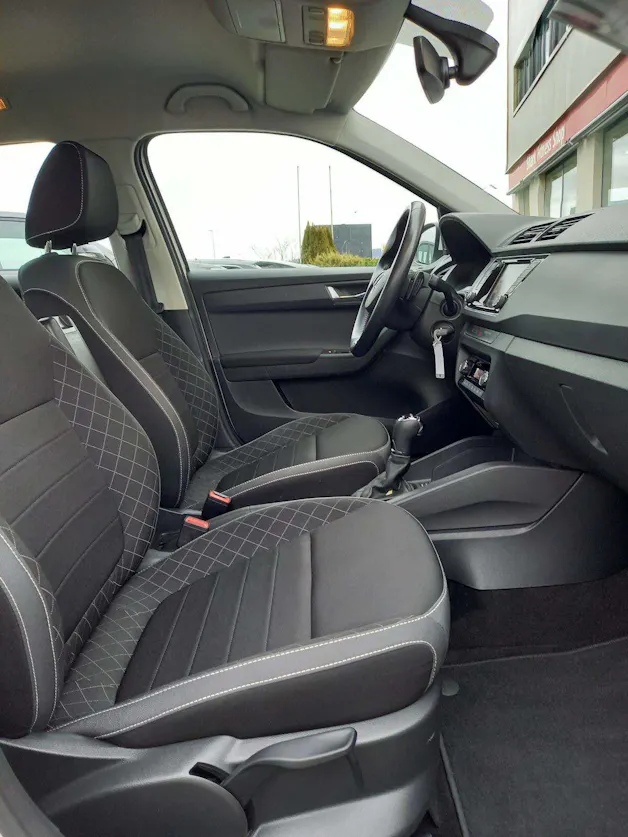 SKODA Fabia 1.0 TSI Ambition DSG