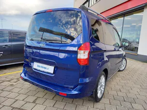 FORD Tourneo Courier 1.0 SCTi Titanium