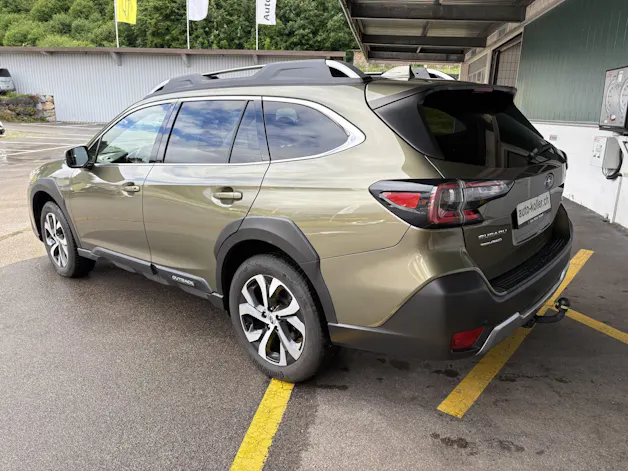 Subaru Outback 2.5i Luxury