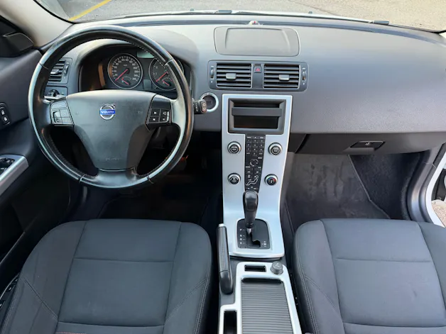 VOLVO C30 2.0
