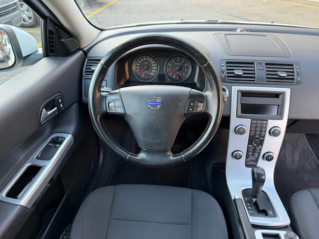 VOLVO C30 2.0