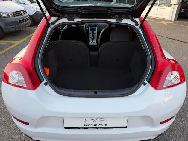 VOLVO C30 2.0