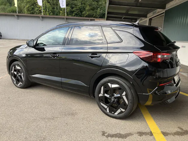 OPEL Grandland 1.6 T PHEV GSE
