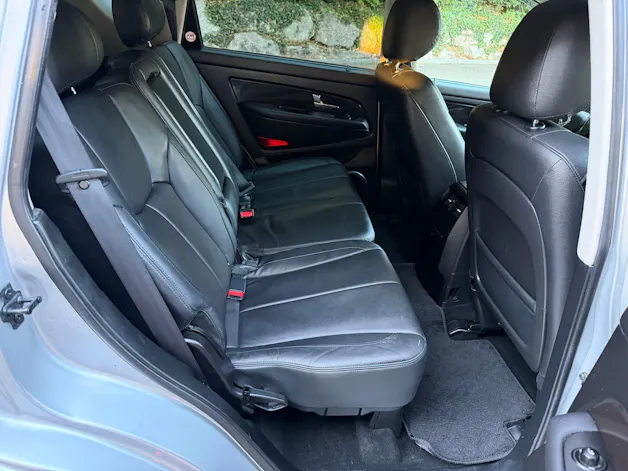 KGM -SsangYong Rexton RX200 e-XDi Sapphire 4WD Automatic