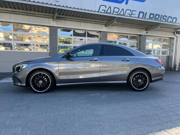 MERCEDES-BENZ CLA 200 Night Star 7G-DCT